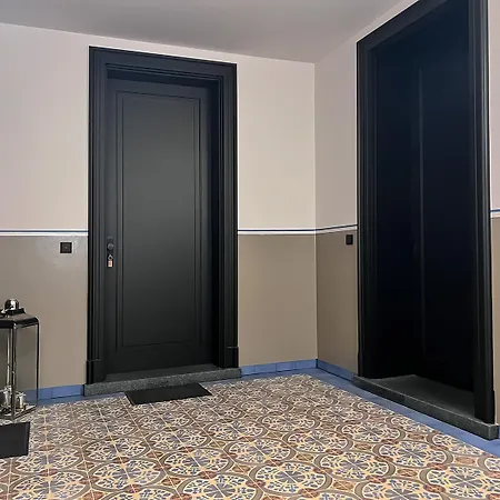 * Stadtvilla Plauen * * Aussergewoehnlich * 2 Zimmerwohnung * Zentrumsnah Eksteriør billede